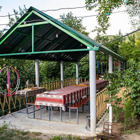 Tereza Glamping Sanain Exterior foto