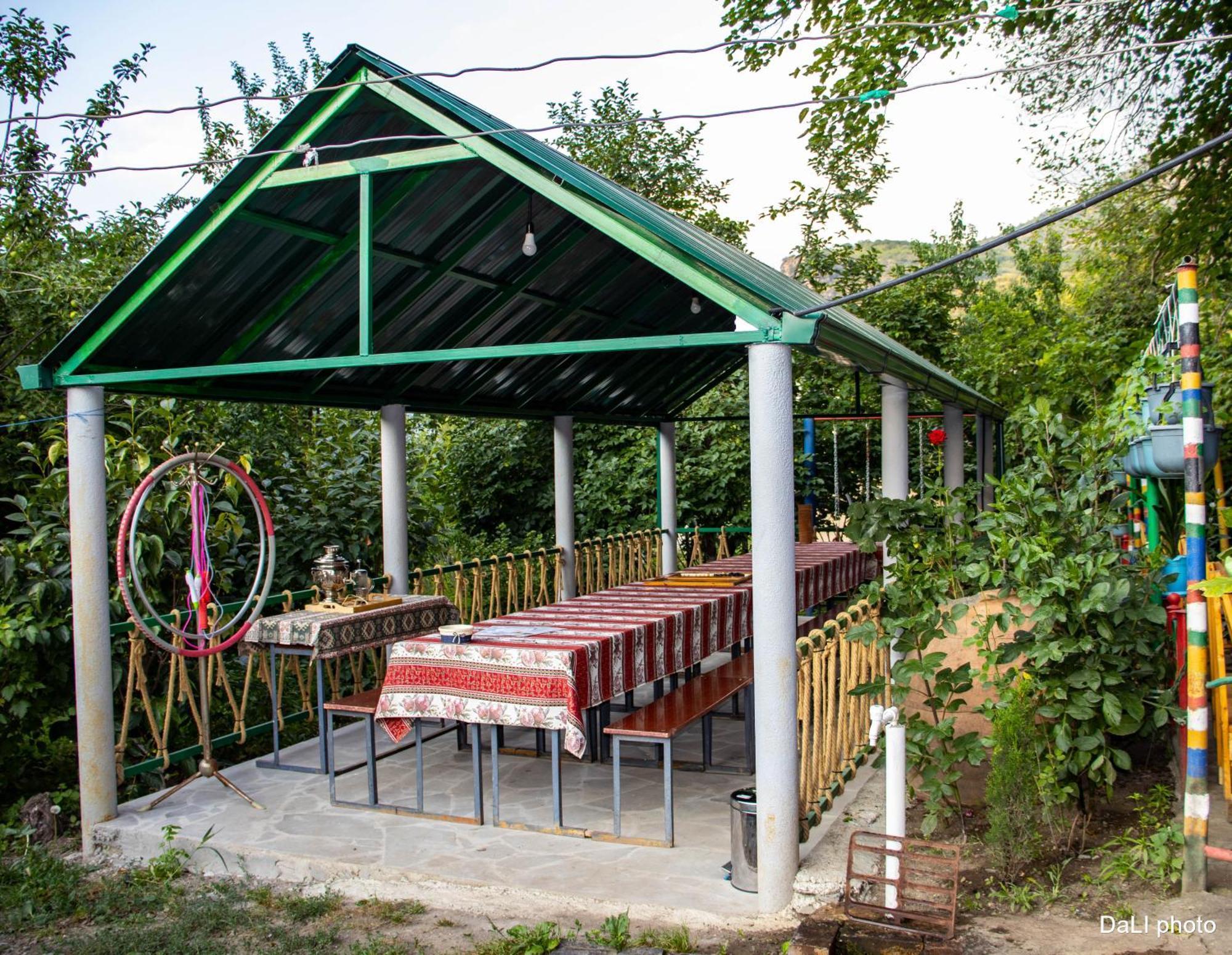 Tereza Glamping Sanain Exterior foto
